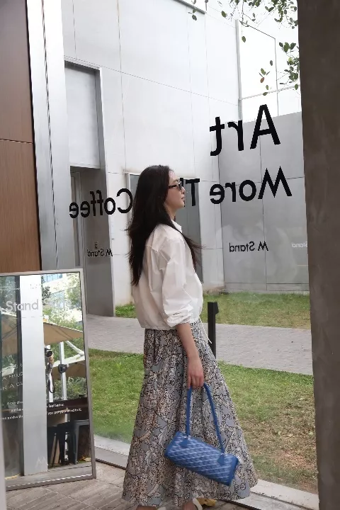 프라다 드로스트링 크롭 코튼 셔츠 재킷 상세 이미지 20