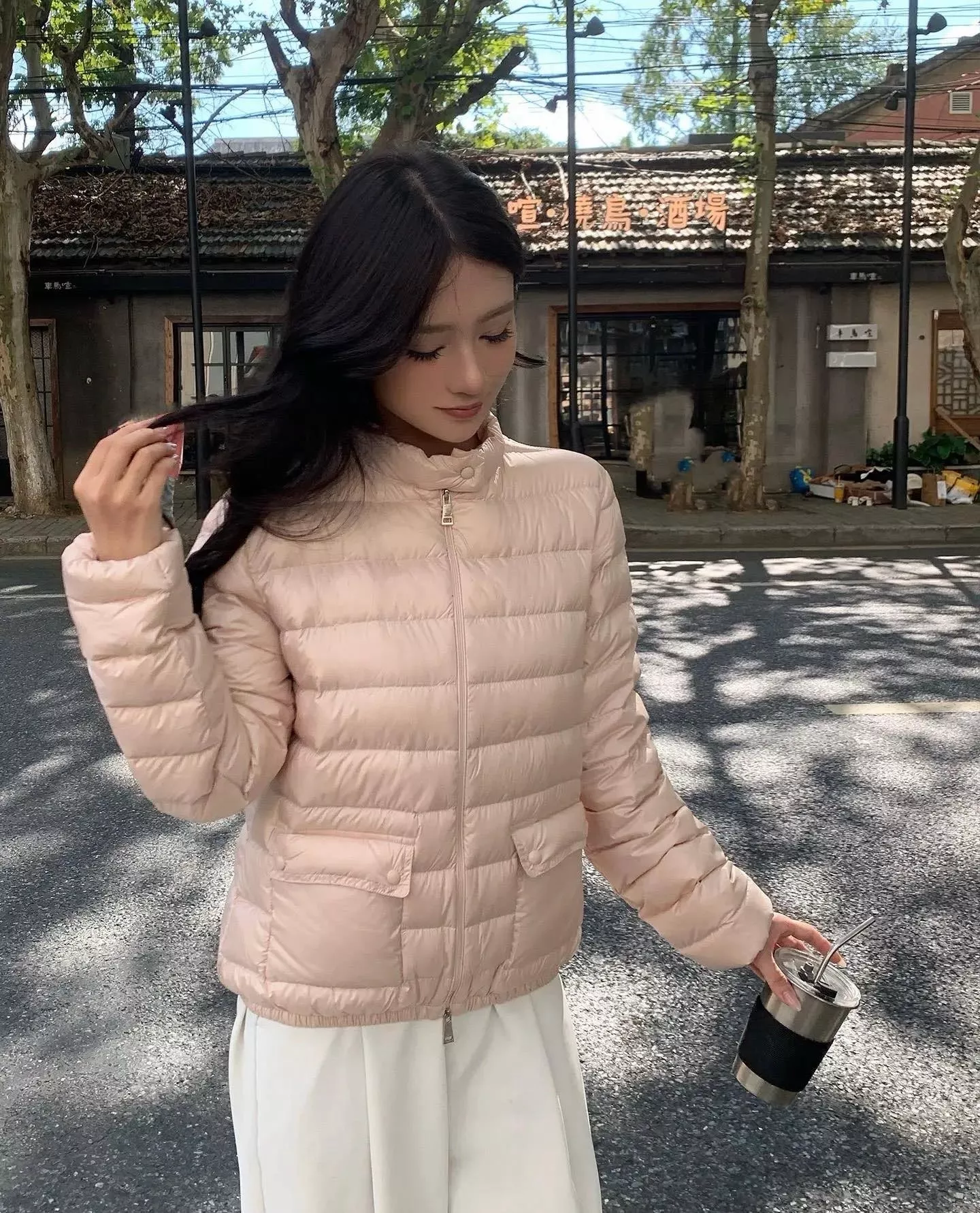 몽클레어 경량 라운드넥 퀼팅 쇼트 패딩 상세 이미지 121