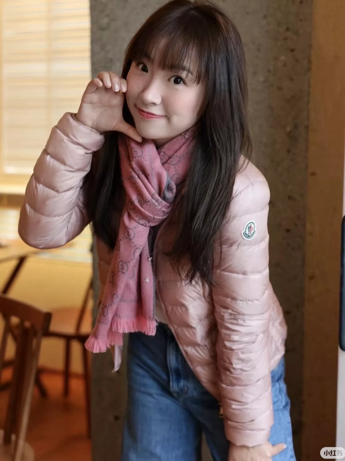 몽클레어 경량 라운드넥 퀼팅 쇼트 패딩 상세 이미지 115