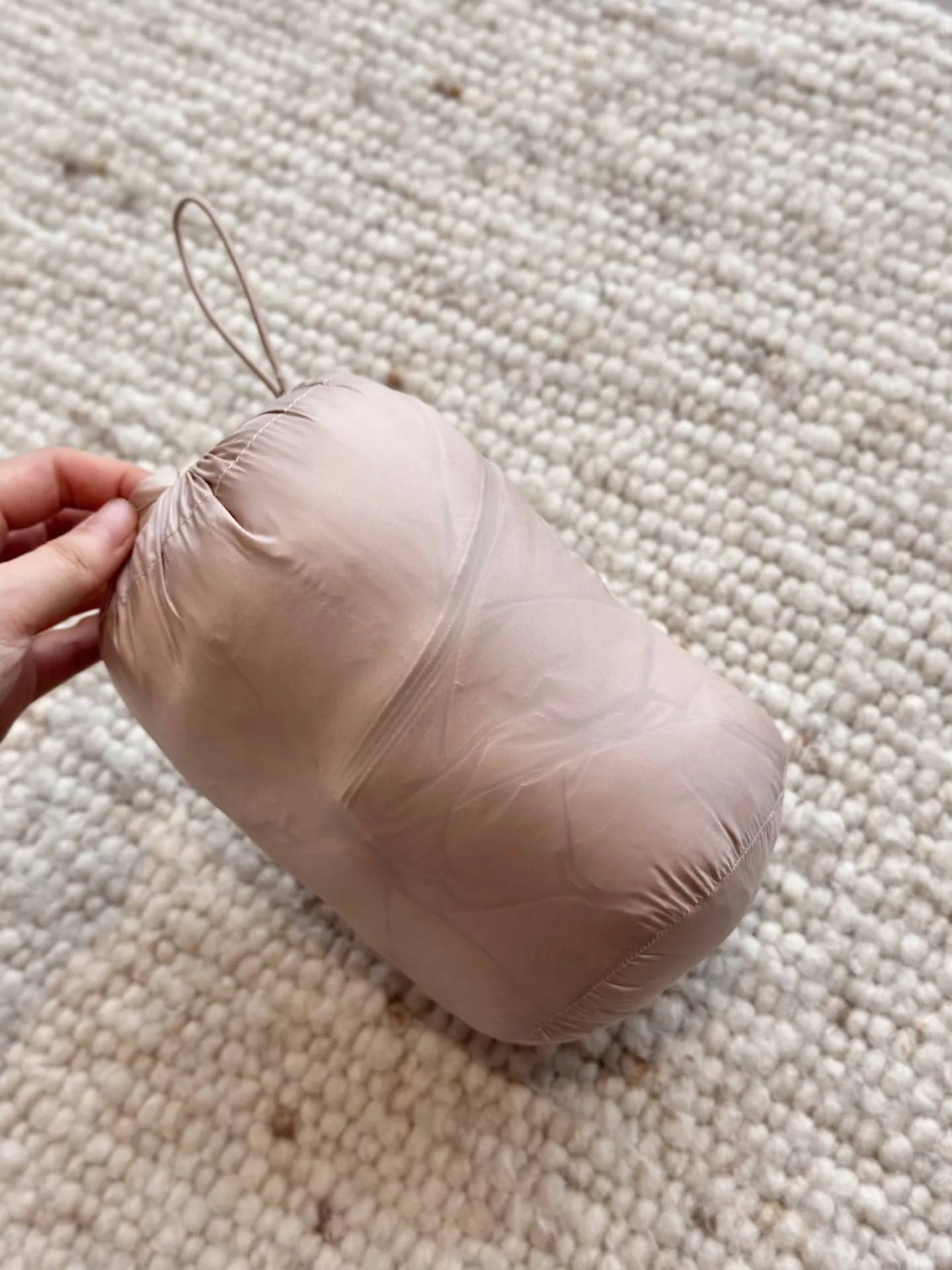 몽클레어 경량 라운드넥 퀼팅 쇼트 패딩 상세 이미지 72