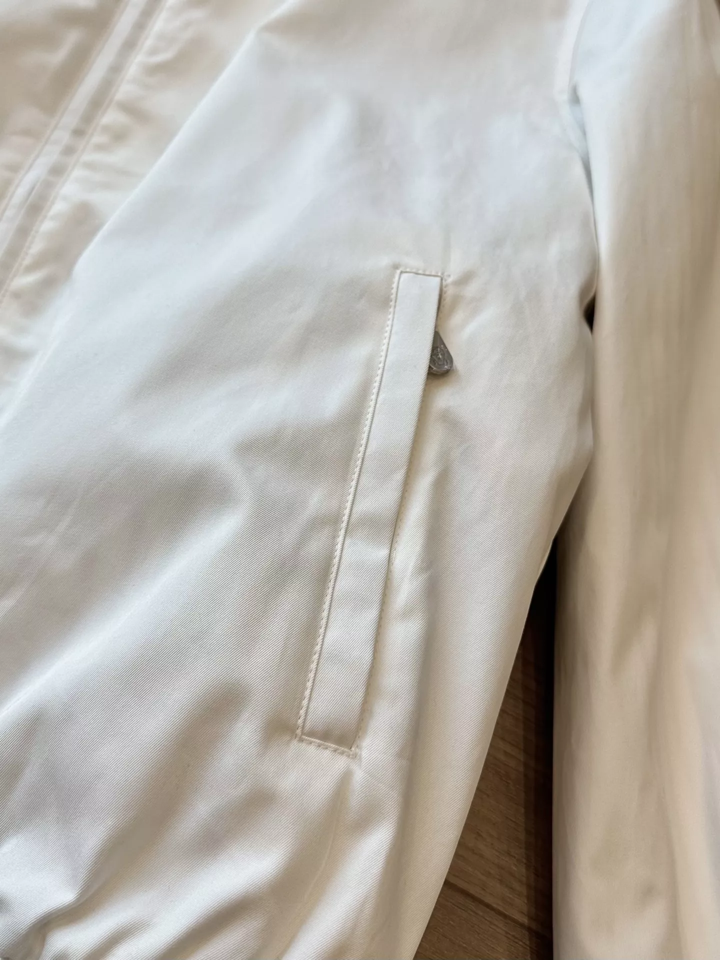 브루넬로쿠치넬리 하링턴 스탠드칼라 히든후드 집업 재킷 상세 이미지 25