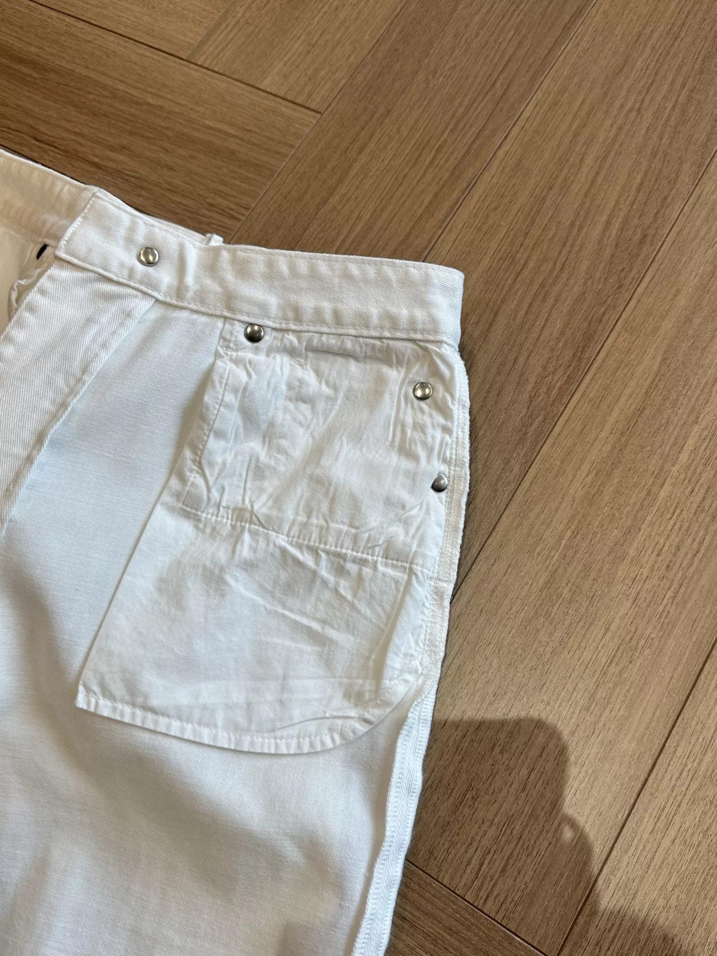 브루넬로쿠치넬리 하이웨이스트 스트레이트 화이트 캐쥬얼 팬츠 상세 이미지 41