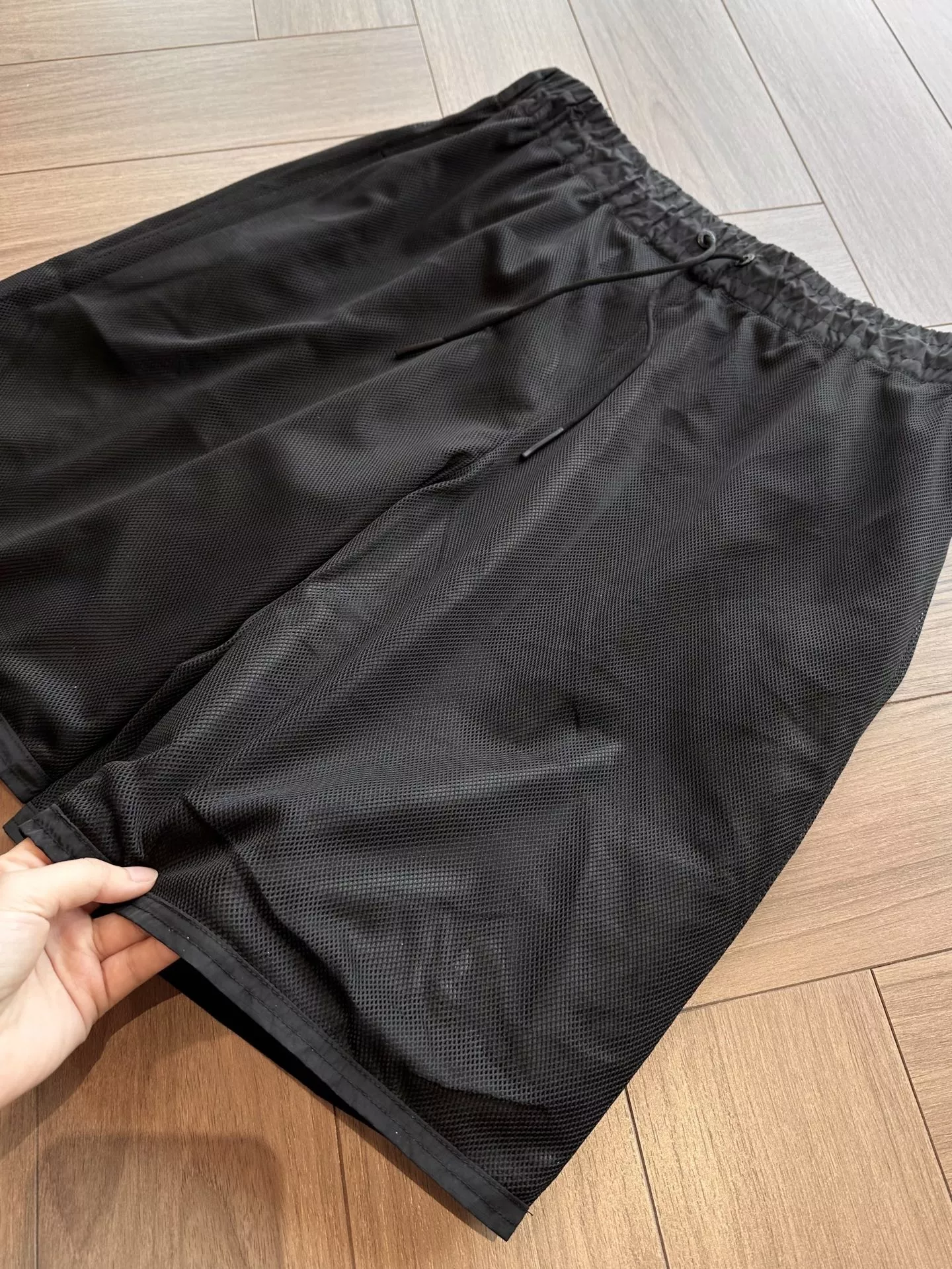 몽클레어 립스탑 카고 밴딩 하프 팬츠 상세 이미지 28