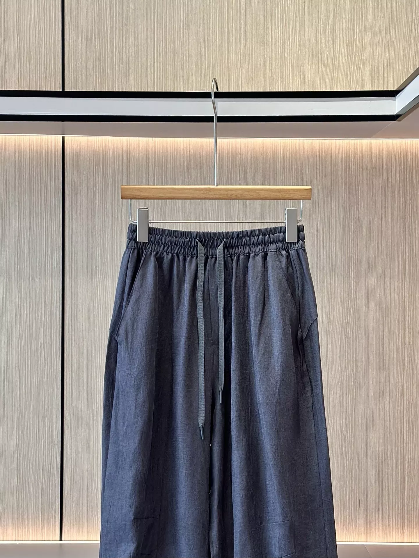 지아다 린넨 실크 혼방 와이드 롱 팬츠 상세 이미지 2