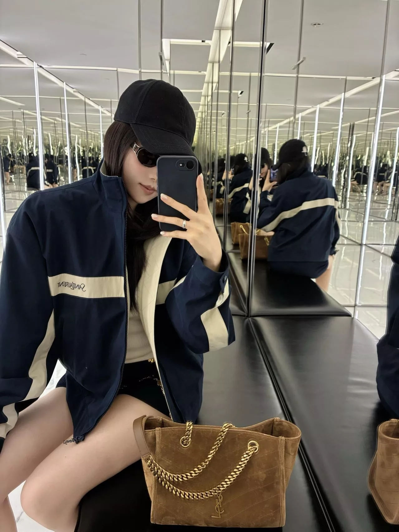 입생로랑 배색 캔버스 집업 재킷 쇼츠 팬츠 쓰리피스 세트 상세 이미지 101