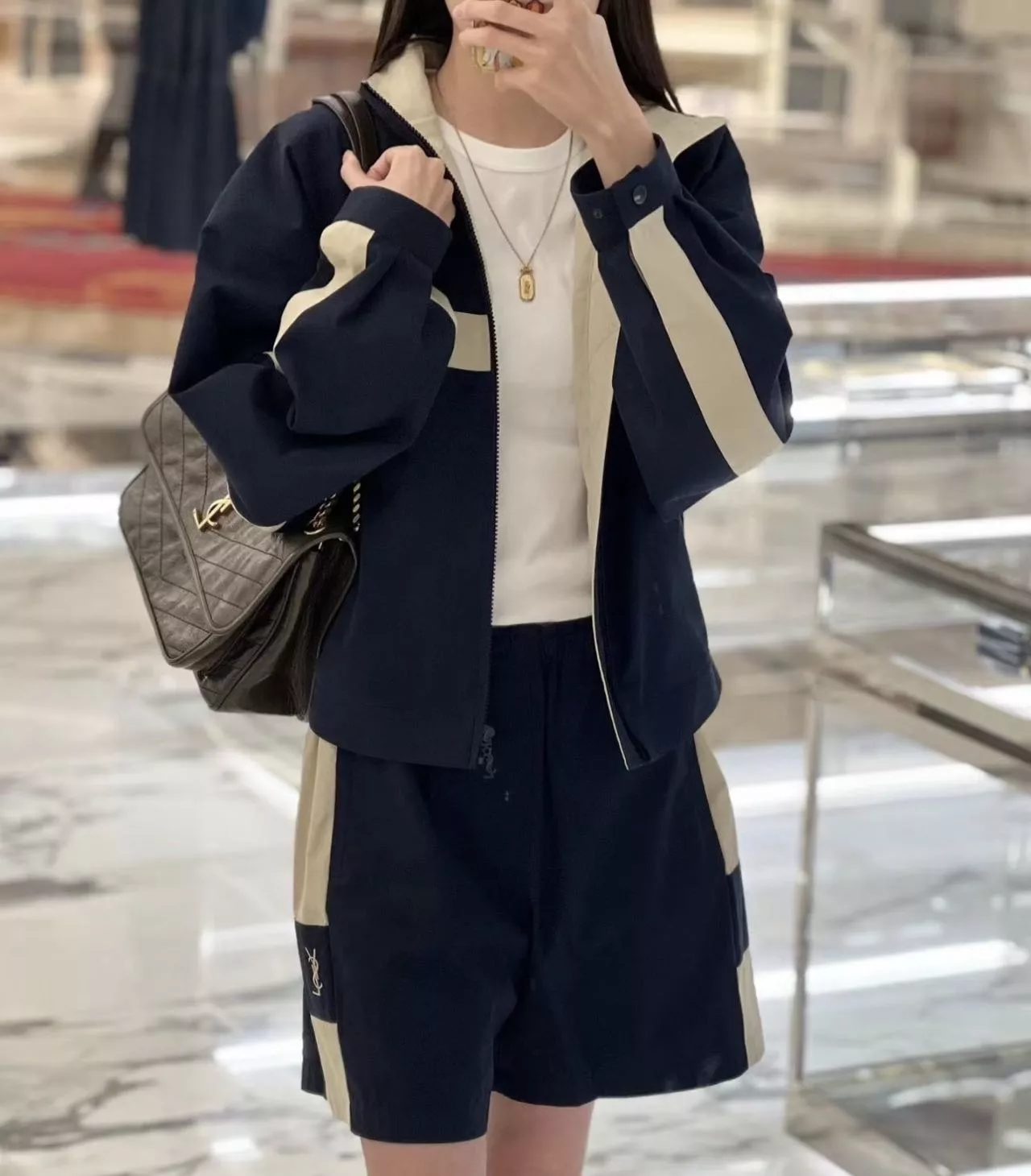 입생로랑 배색 캔버스 집업 재킷 쇼츠 팬츠 쓰리피스 세트 상세 이미지 92
