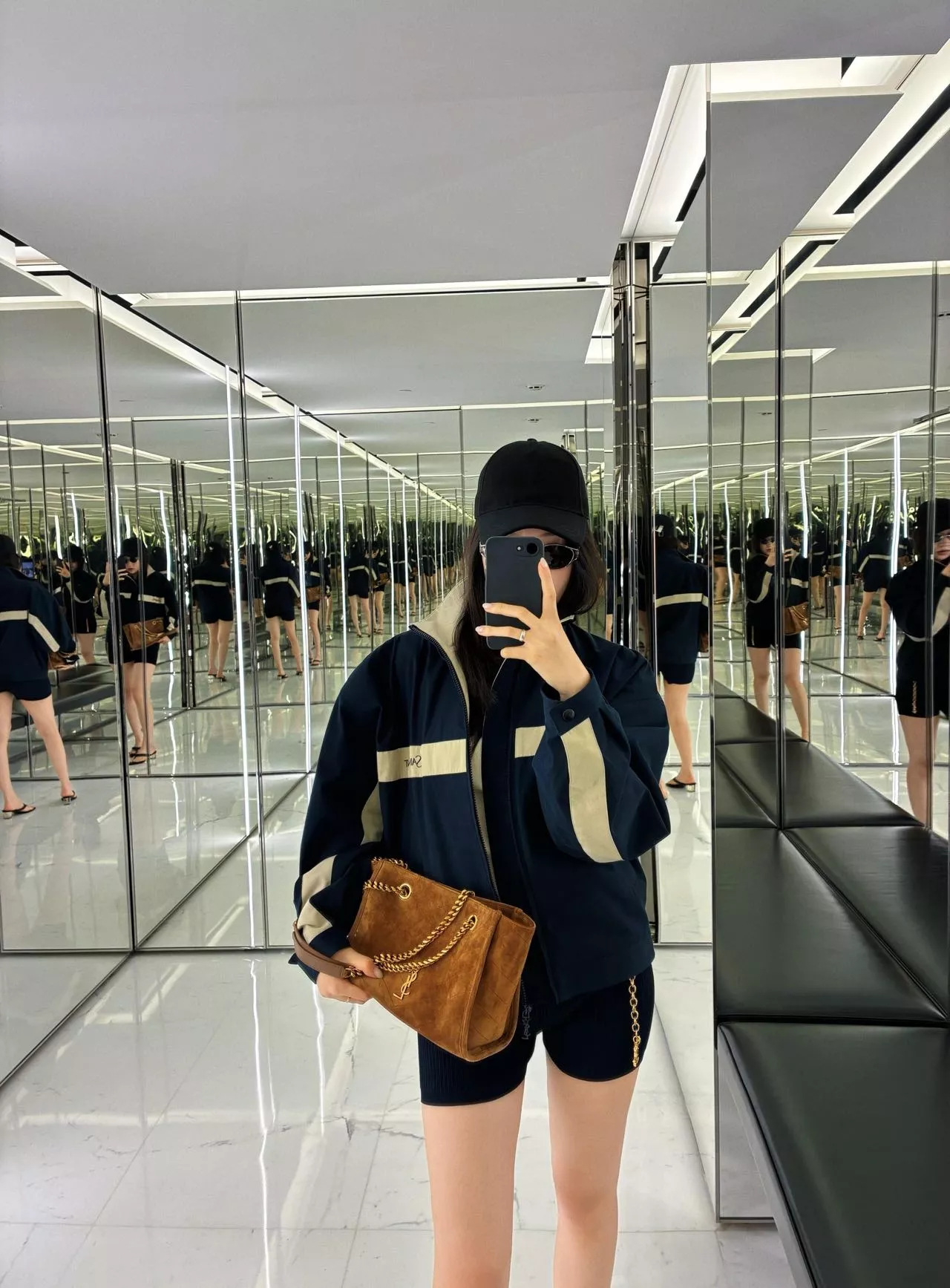 입생로랑 배색 캔버스 집업 재킷 쇼츠 팬츠 쓰리피스 세트 상세 이미지 102