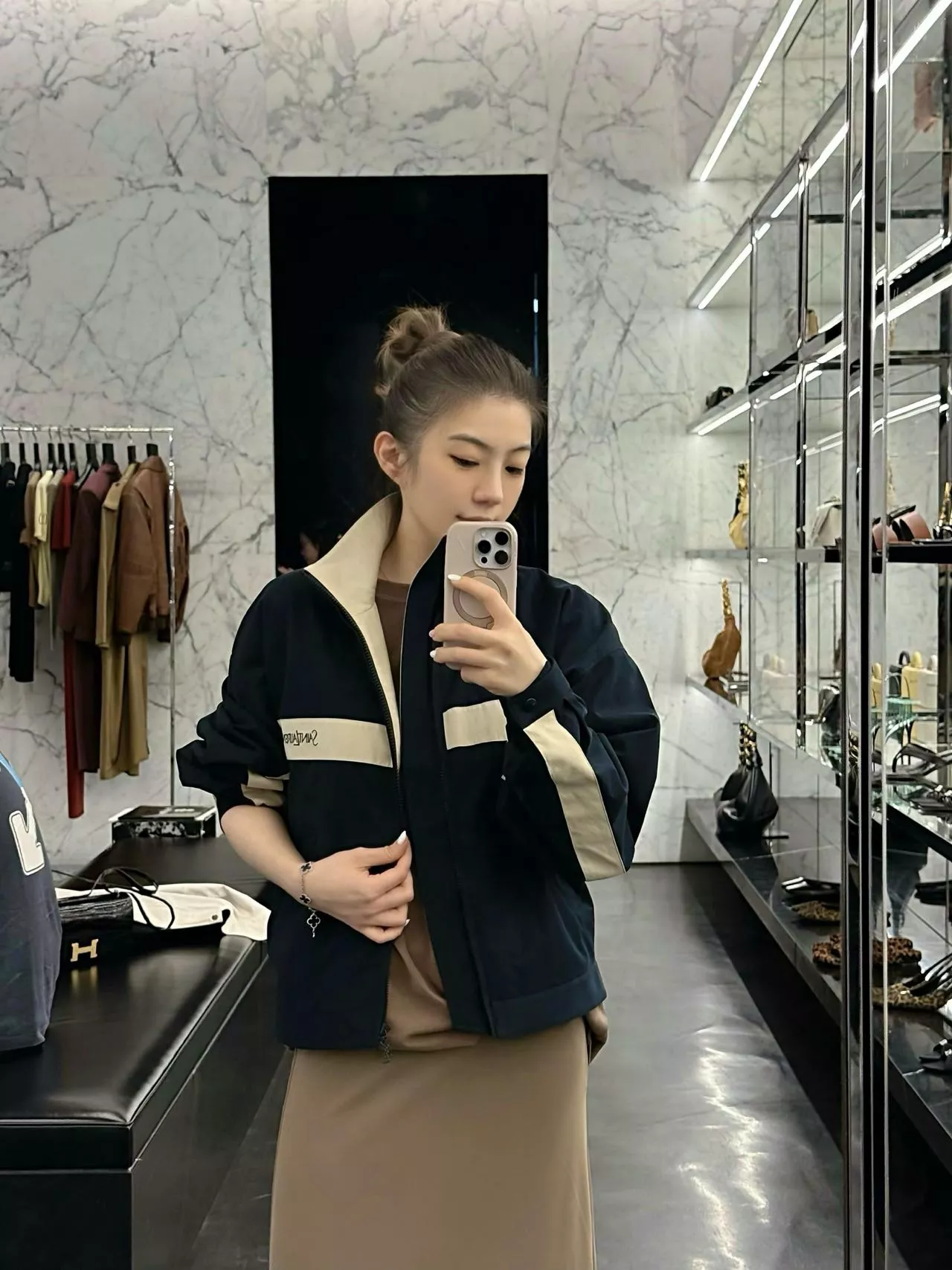 입생로랑 배색 캔버스 집업 재킷 쇼츠 팬츠 쓰리피스 세트 상세 이미지 105