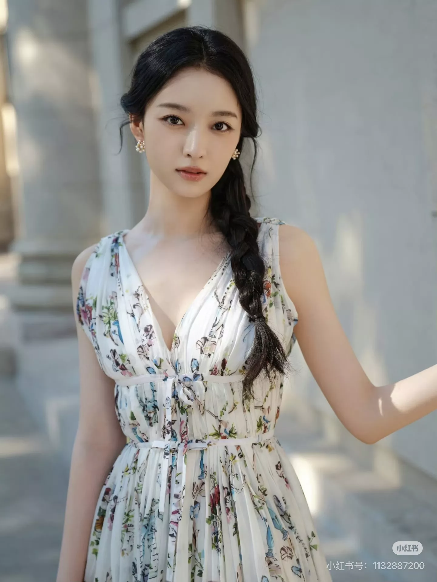 디올 플라워 프린트 브이넥 롱 원피스 상세 이미지 12