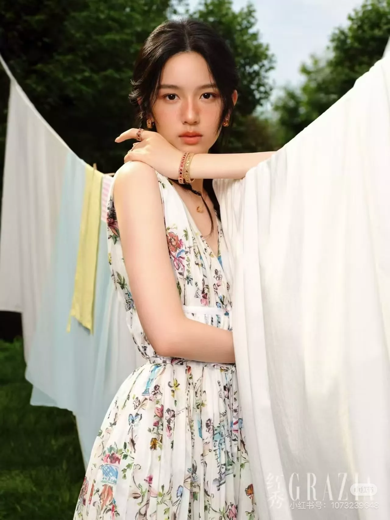 디올 플라워 프린트 브이넥 롱 원피스 상세 이미지 20