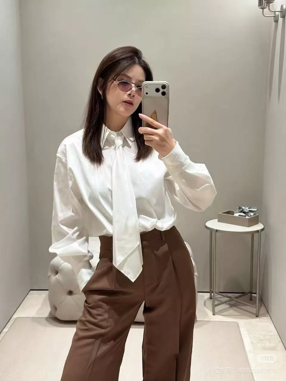 브루넬로쿠치넬리 비즈 장식 타이 디테일 긴소매 셔츠 상세 이미지 10