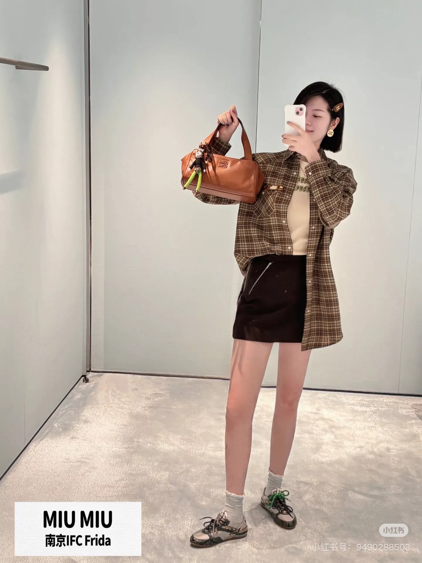 미우미우 체크 울혼방 롱라인 포켓 긴소매 셔츠 상세 이미지 22