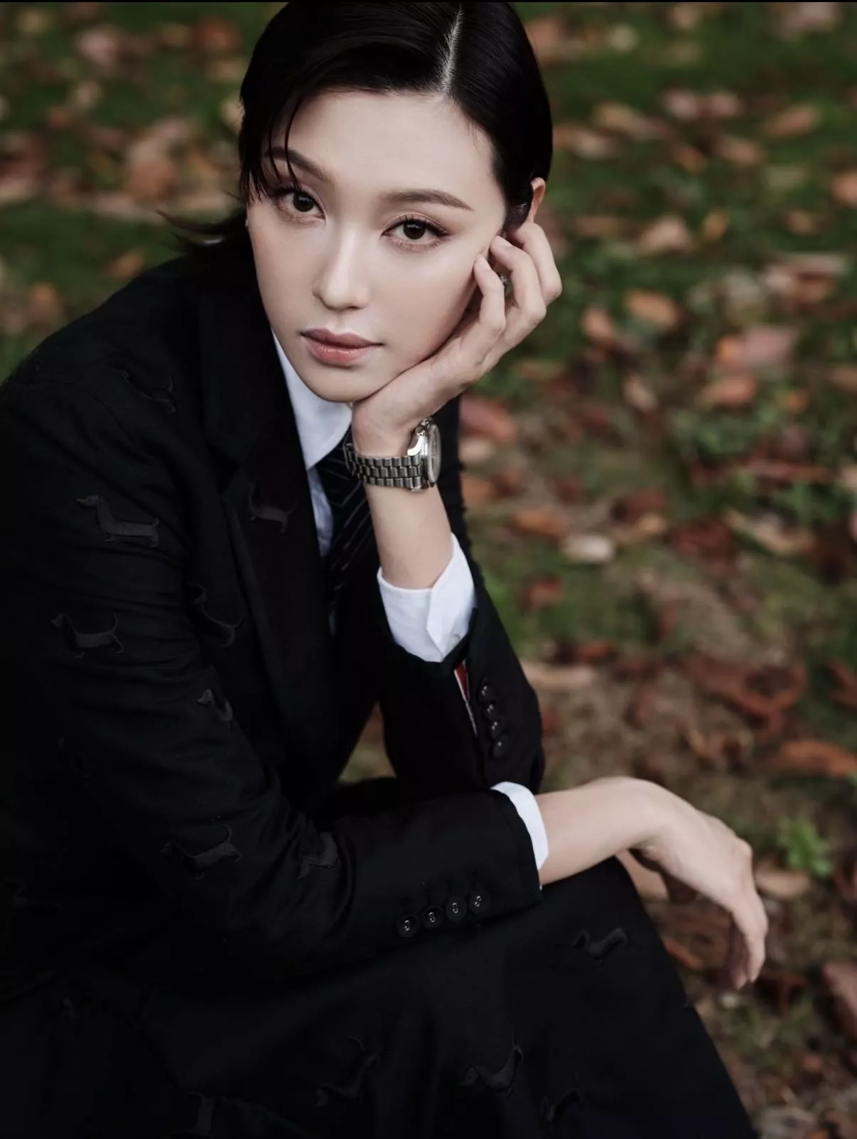 톰브라운 닥스훈트 자수 싱글 버튼 쇼트 정장 재킷 상세 이미지 20