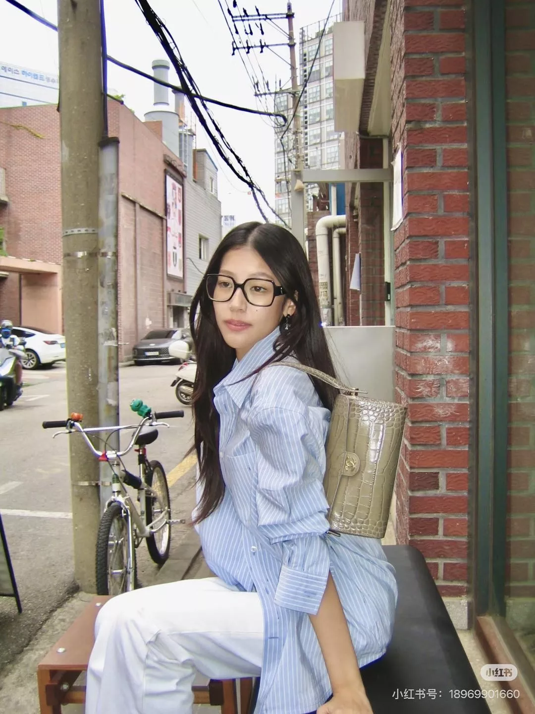 샤넬 진주 버튼 스트라이프 자카드 긴소매 셔츠 상세 이미지 18