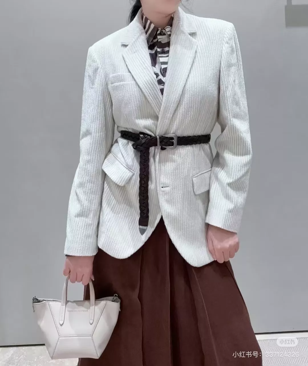 브루넬로쿠치넬리 코듀로이 싱글브레스티드 H라인 정장 재킷 상세 이미지 22