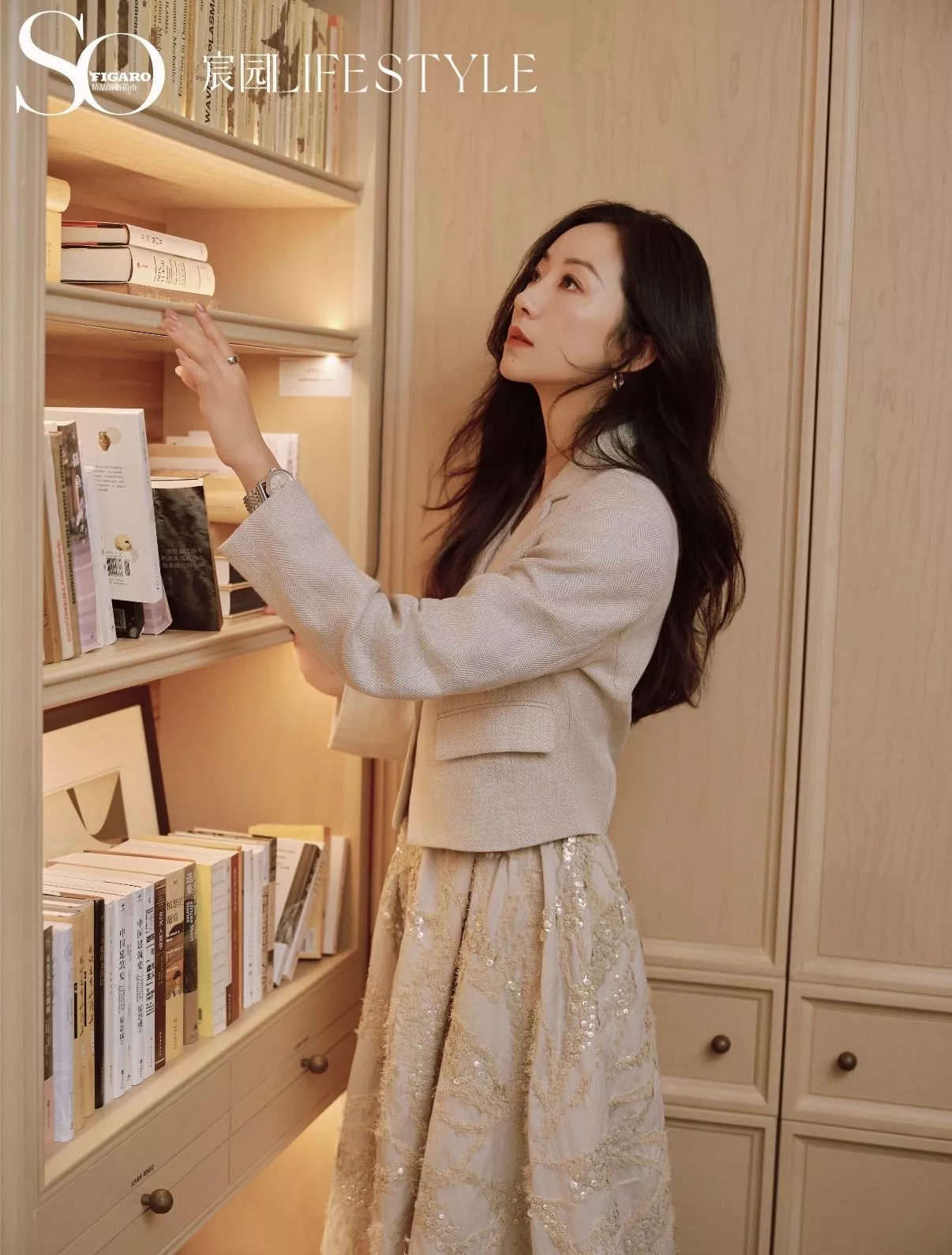 브루넬로쿠치넬리 헤링본 린넨 싱글버튼 크롭 정장 재킷 상세 이미지 20