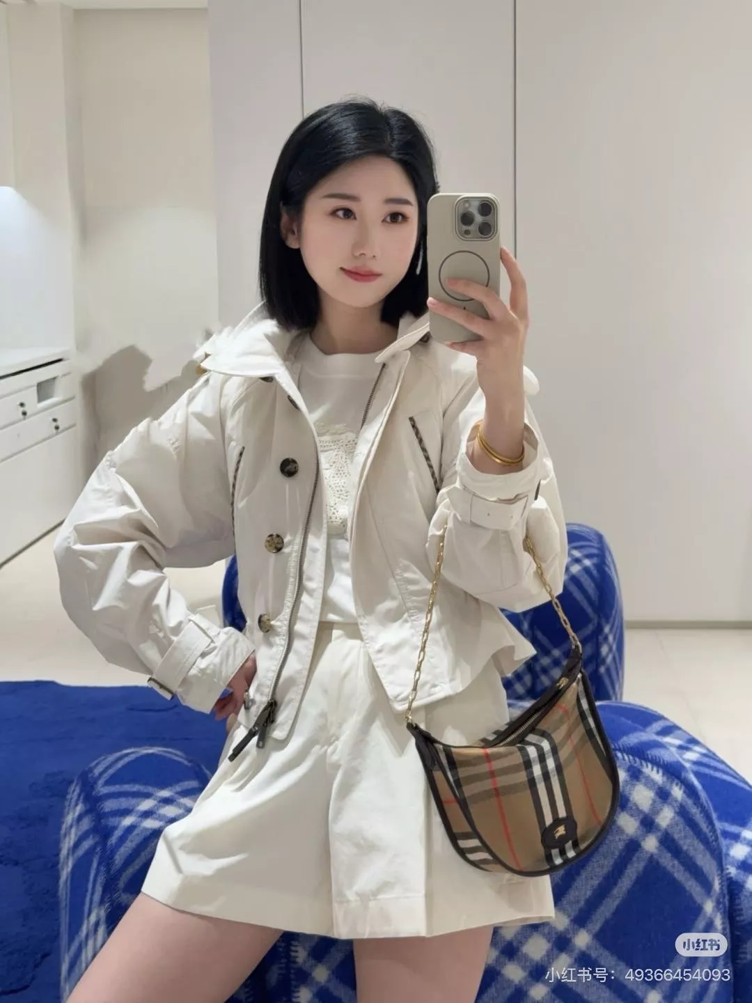 버버리 체크 포인트 후드 하이넥 집업 재킷 상세 이미지 19