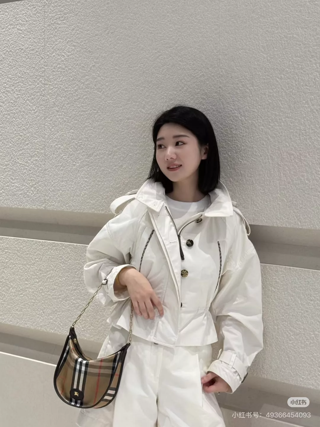 버버리 체크 포인트 후드 하이넥 집업 재킷 상세 이미지 18