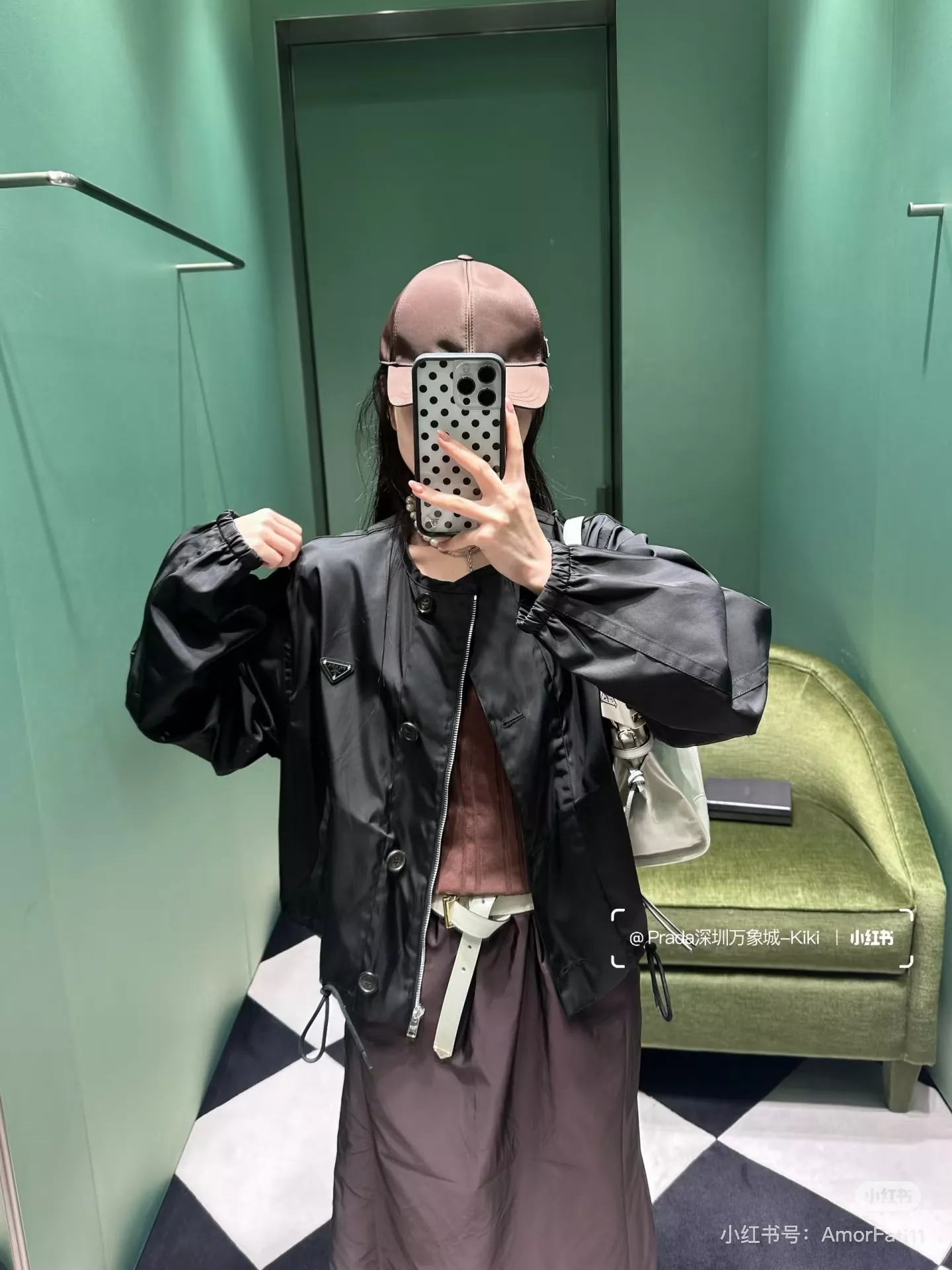 프라다 라운드넥 드로스트링 재생나일론 버튼 재킷 상세 이미지 22