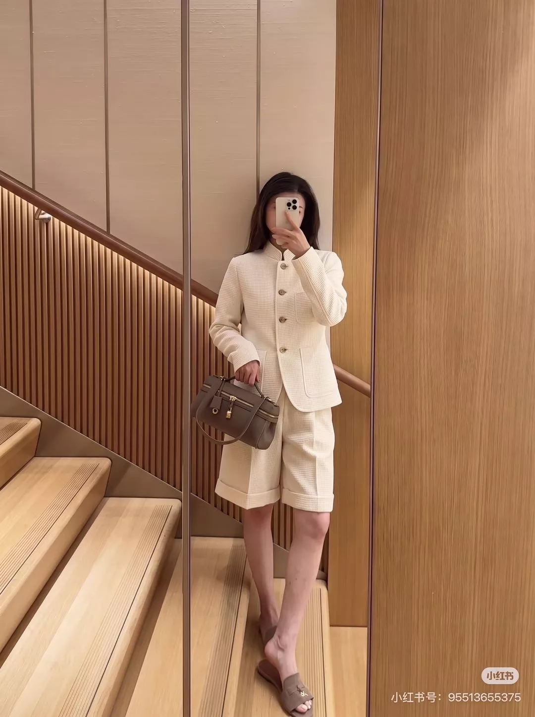 로로피아나 와플 텍스처 스탠드카라 버튼 재킷 상세 이미지 17