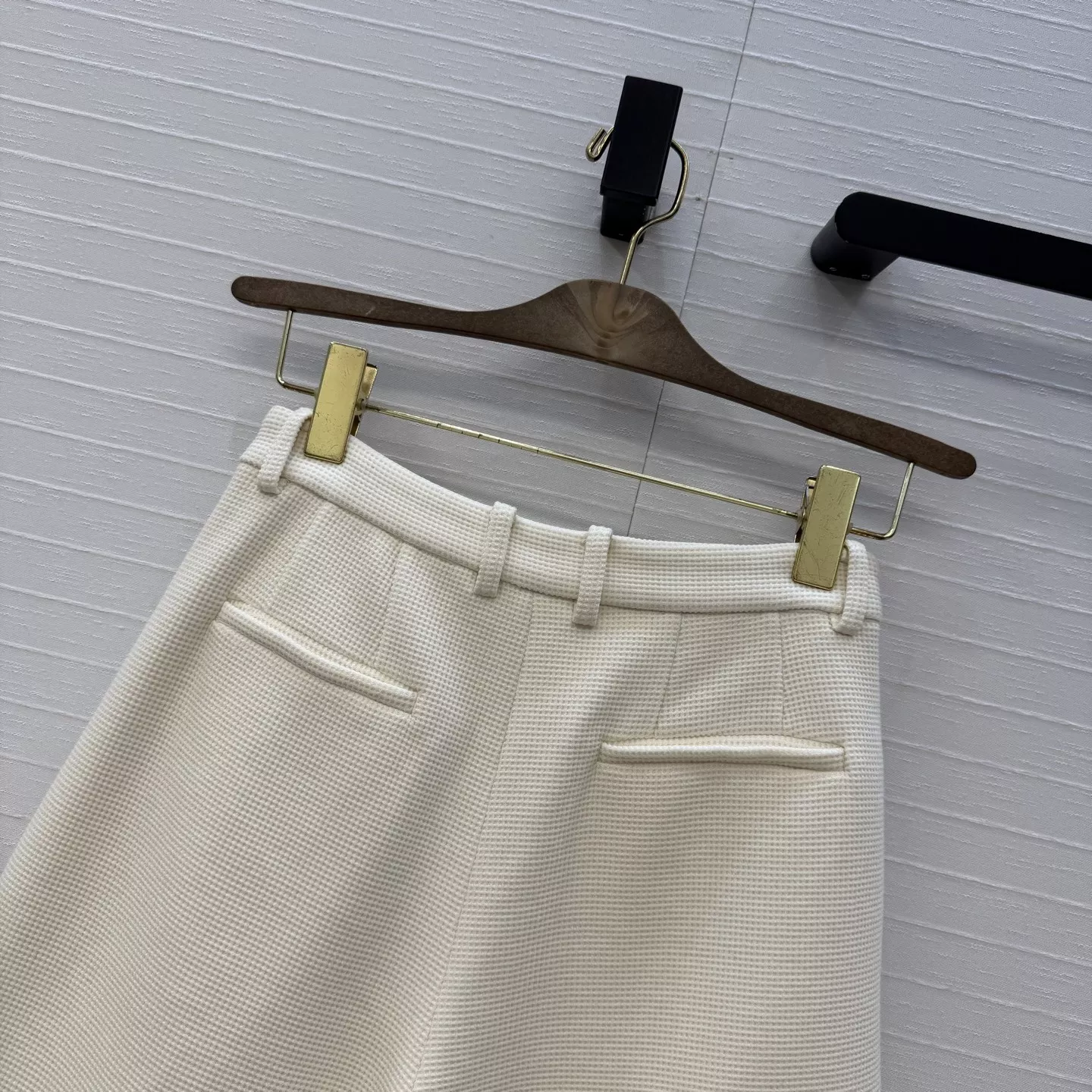 로로피아나 와플 텍스처 중고허리 롤업 하프 팬츠 상세 이미지 9