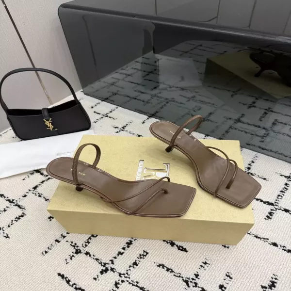 더로우 프렌치 빈티지 스퀘어토 미니멀 힐 샌들