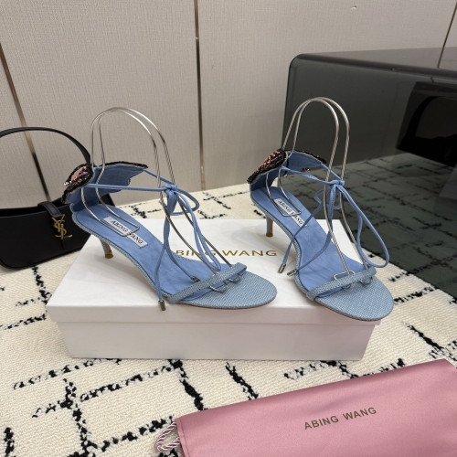 알렉산더왕 뾰족코 딥컷 마소재 하이힐
