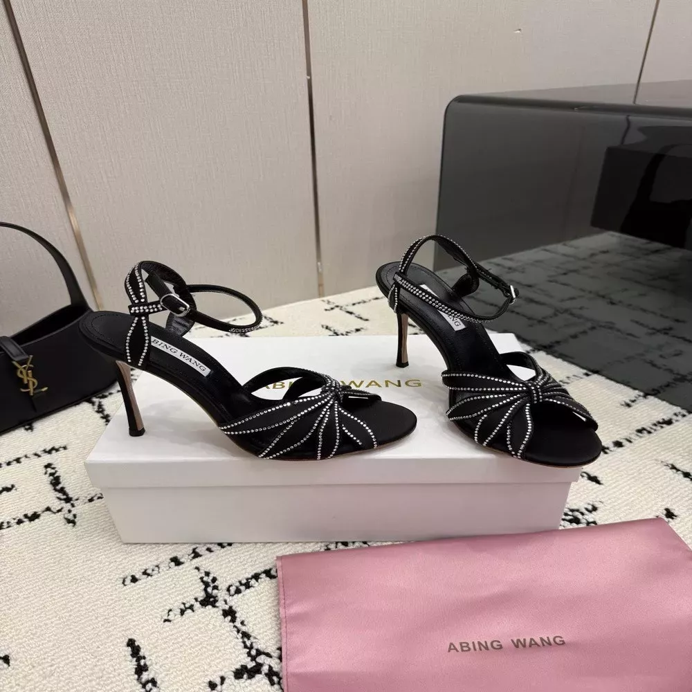 알렉산더왕 뾰족토 새틴 큐빅 힐 샌들