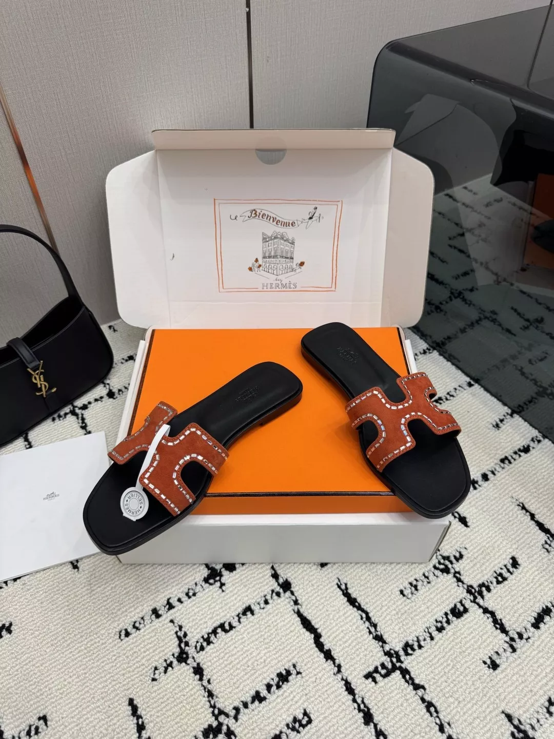 에르메스 켈리 버클 패턴 패브릭 슬리퍼 상세 이미지 3