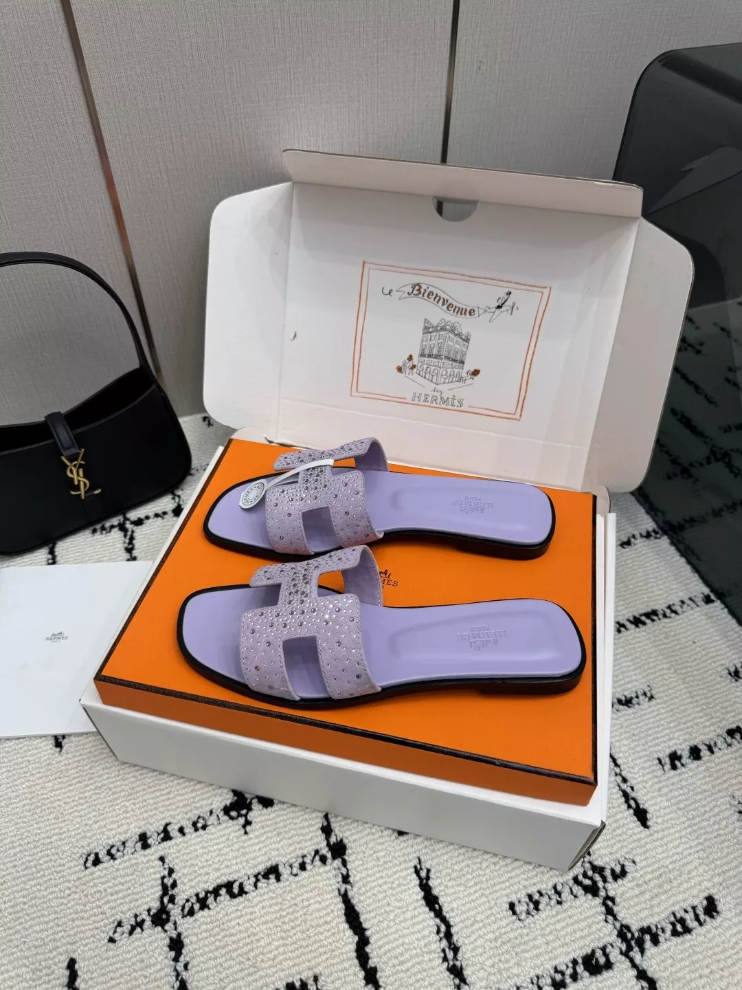 에르메스 켈리 버클 패턴 원단 포인티드토 슬리퍼 상세 이미지 4