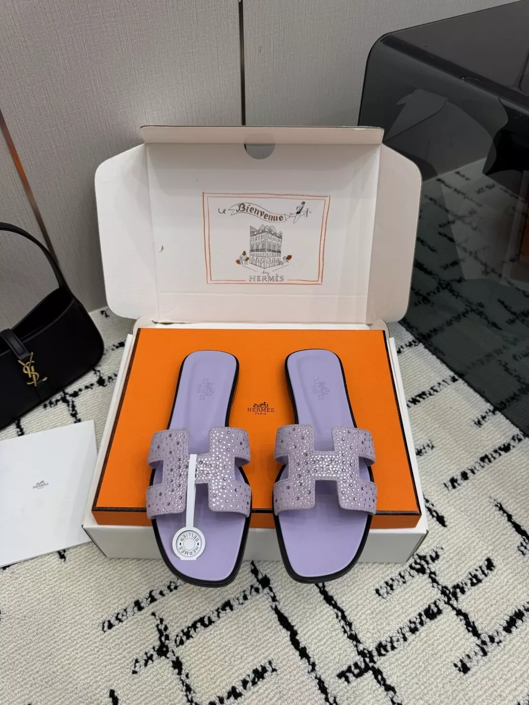 에르메스 켈리 버클 패턴 원단 포인티드토 슬리퍼 상세 이미지 1