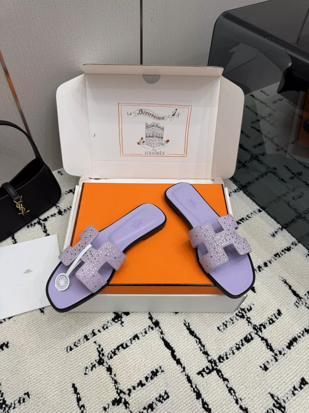 에르메스 켈리 버클 패턴 원단 포인티드토 슬리퍼 상세 이미지 3
