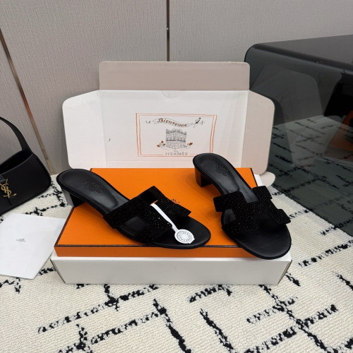 에르메스 켈리 버클 패턴 패브릭 포인티드 슬리퍼