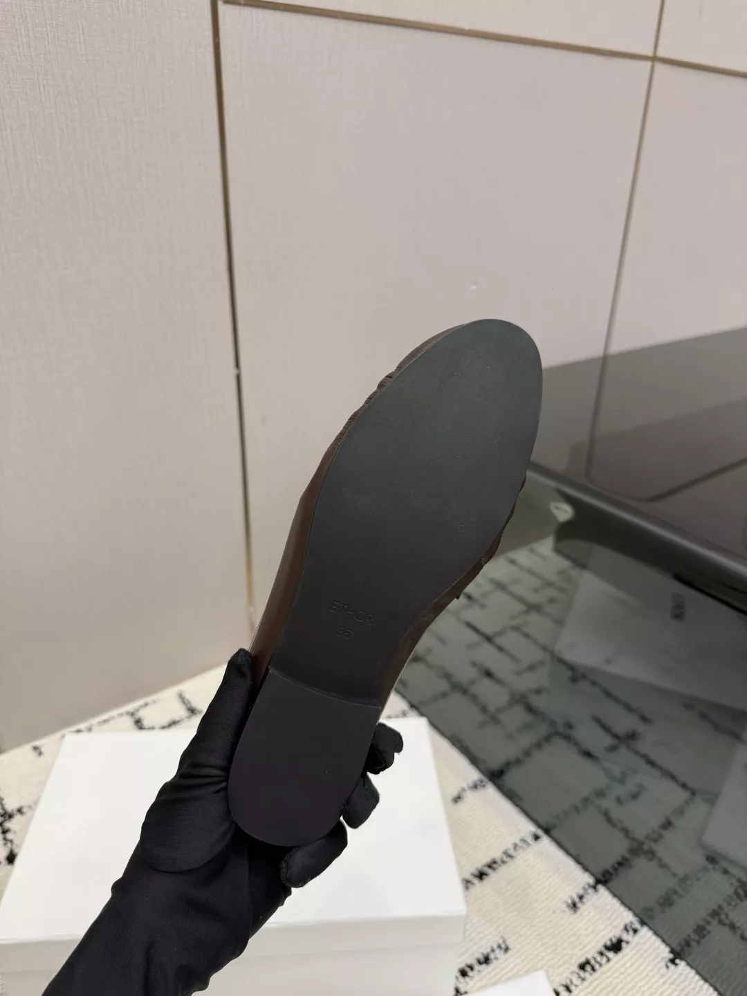 에토르 복고 태슬 오일왁스 소가죽 로퍼 뮬 상세 이미지 9