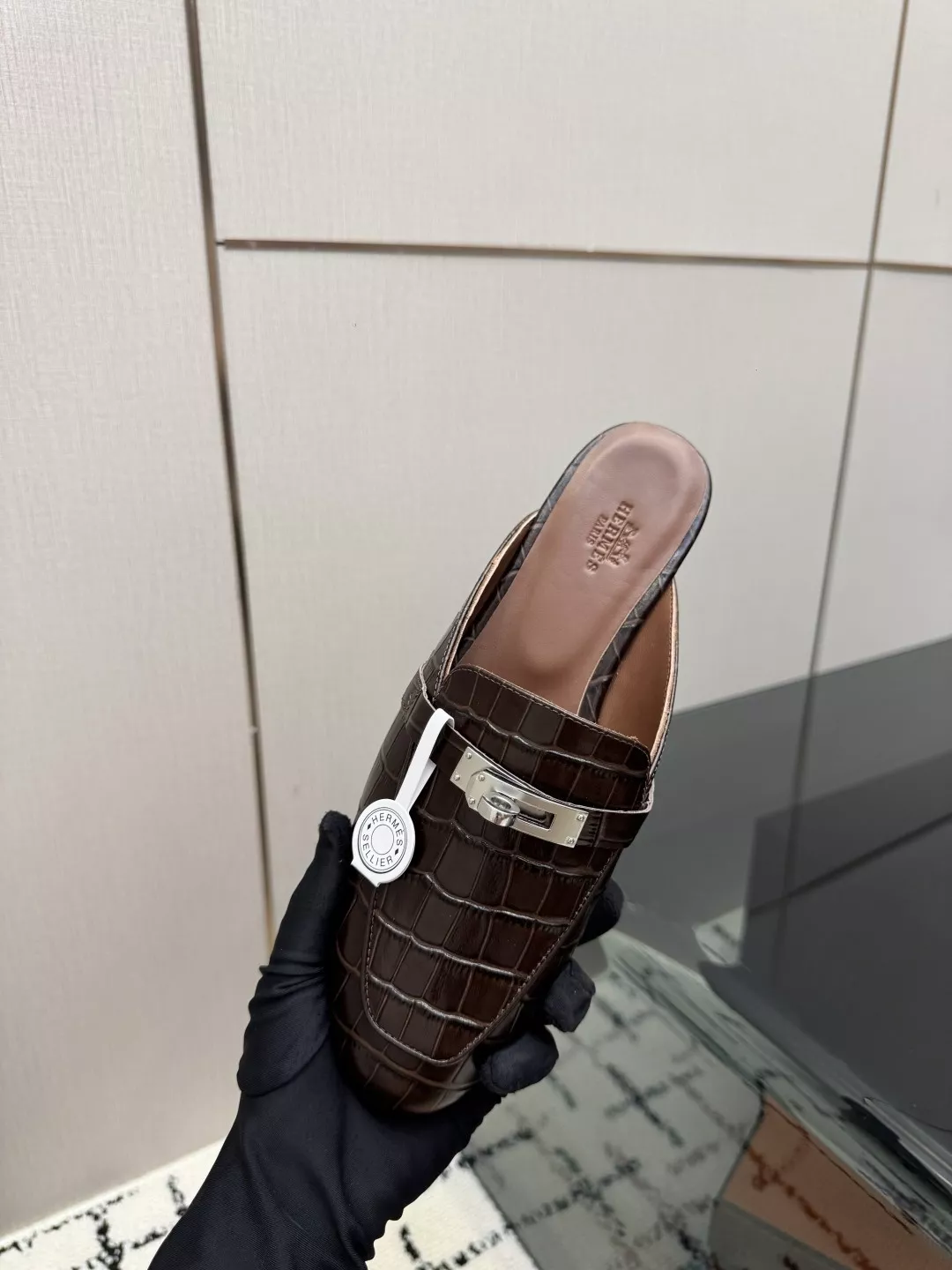에르메스 켈리 버클 크로커다일 패턴 로퍼 뮬 상세 이미지 8