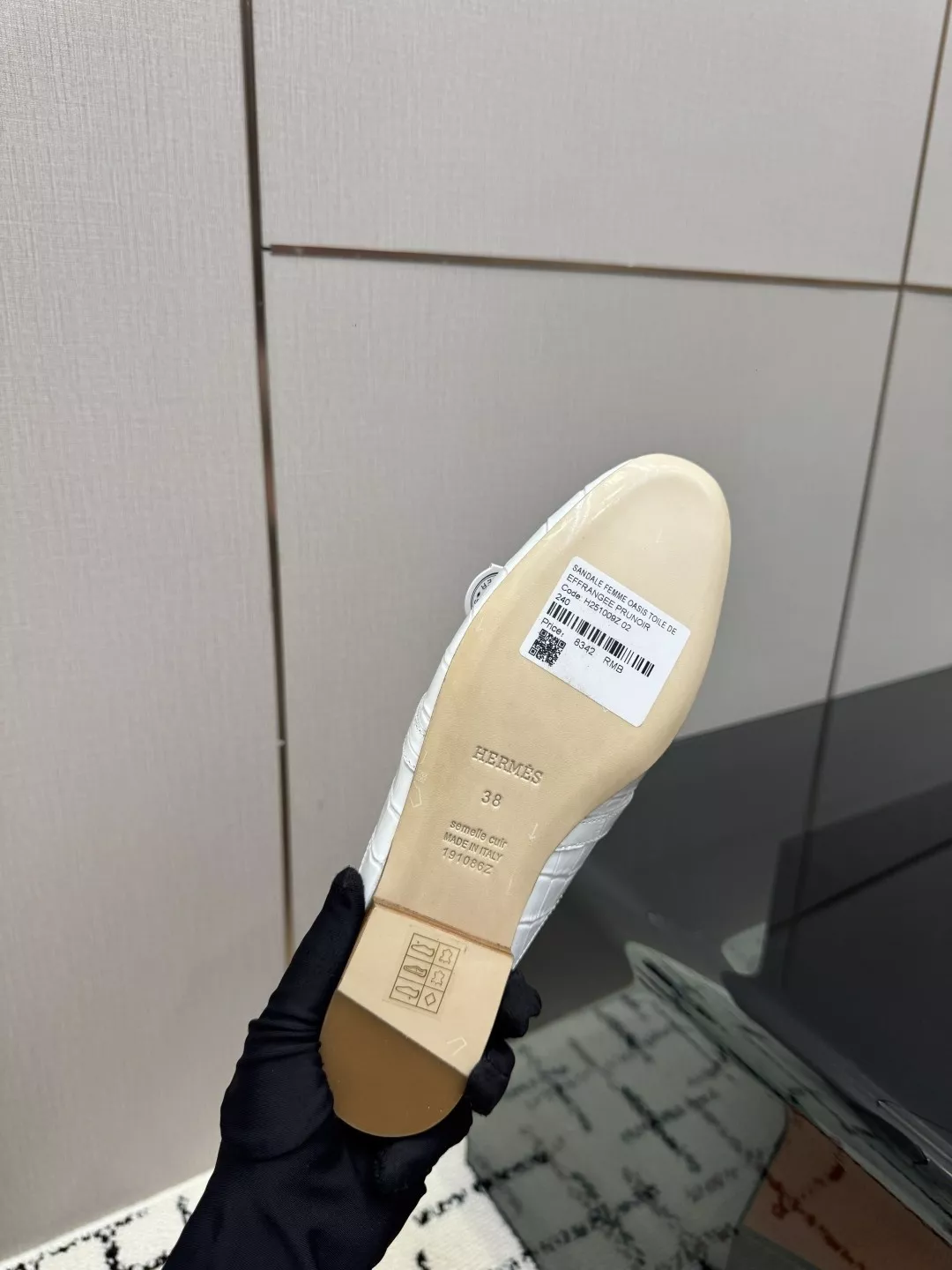 에르메스 켈리 버클 크로커 엠보 가죽 로퍼 뮬 상세 이미지 9