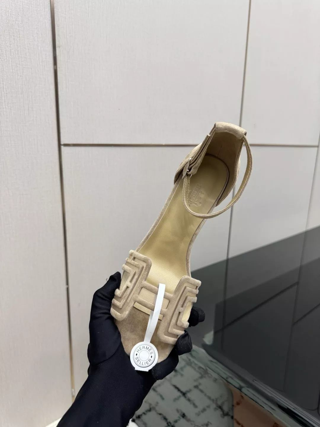 에르메스 로고 버클 스트랩 토오픈 힐 샌들 상세 이미지 8