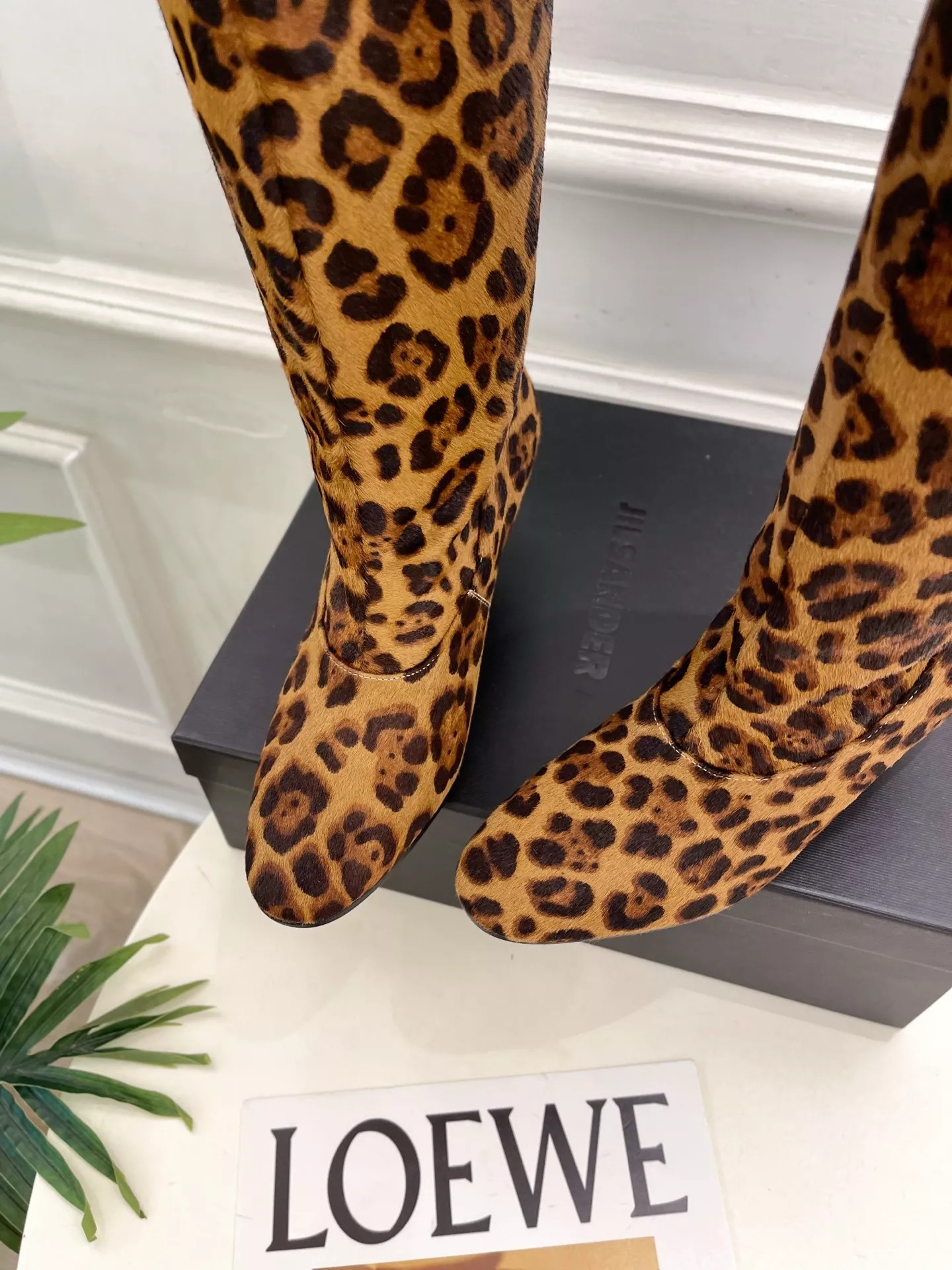 질샌더 레오파드 송치 레이스업 굵은굽 미들 부츠 상세 이미지 8
