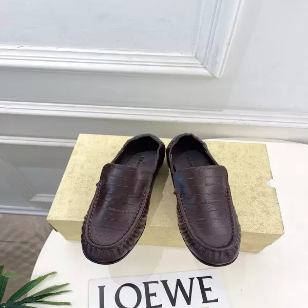 더로우 빈티지 주름 디테일 미들힐 슬립온 로퍼