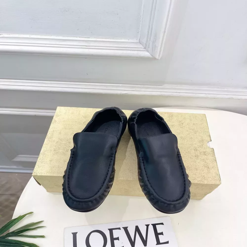 더로우 빈티지 주름 디테일 미들힐 로퍼