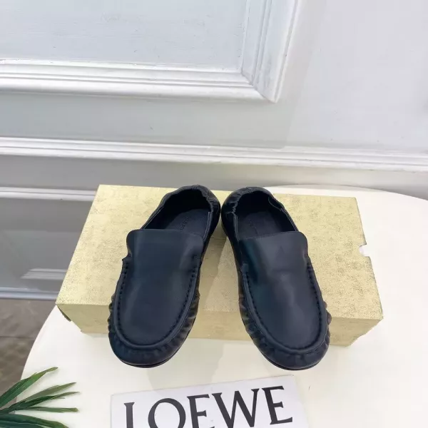 더로우 빈티지 주름 디테일 미들힐 로퍼