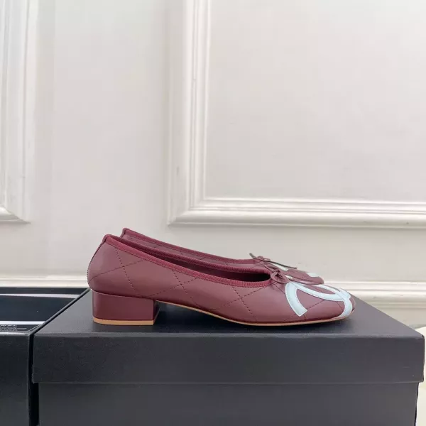 샤넬 투톤 퀼팅 리본 블록힐 발레리나 펌프스