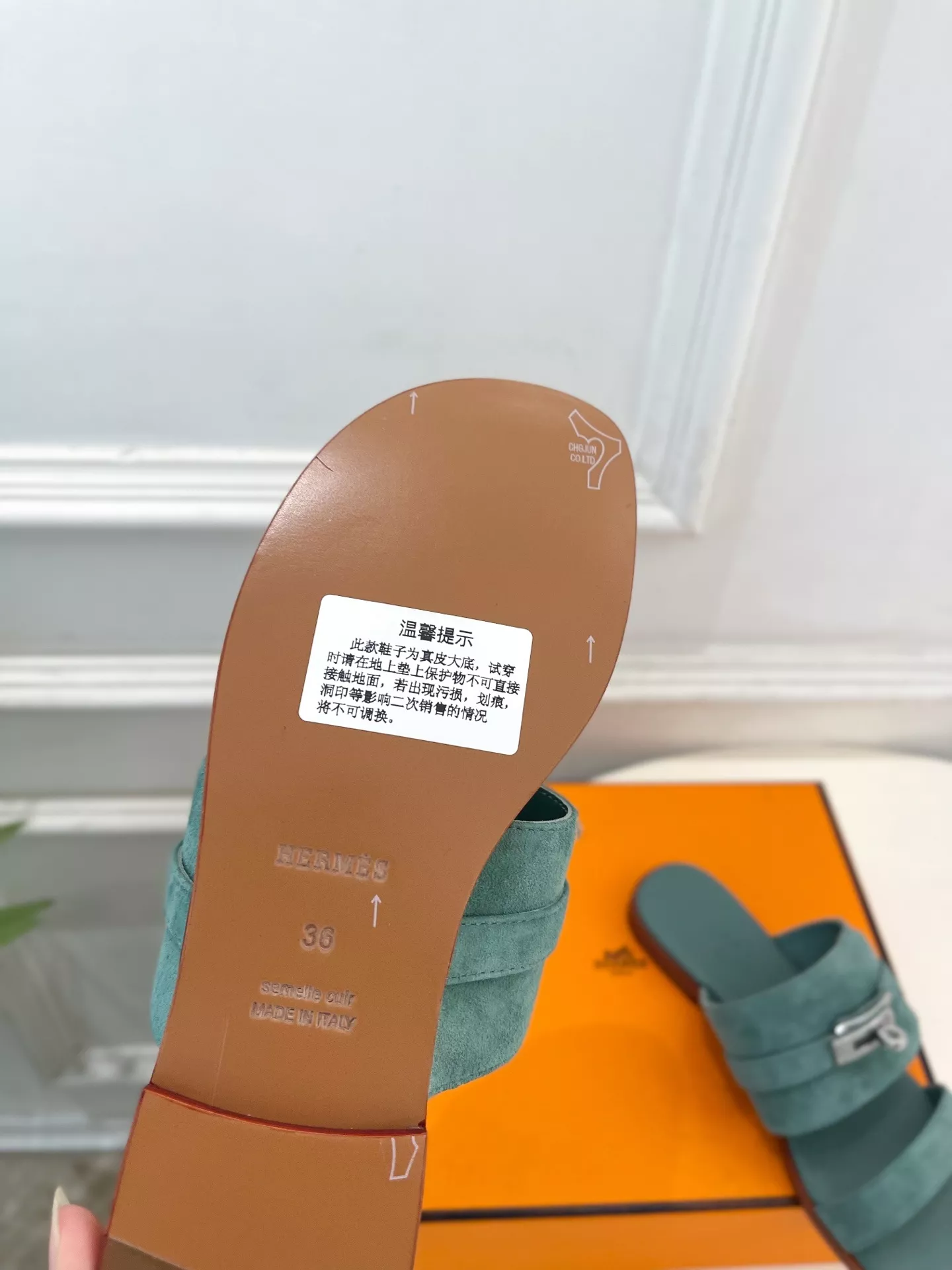 에르메스 켈리 버클 스트랩 플랫 슬리퍼 상세 이미지 9