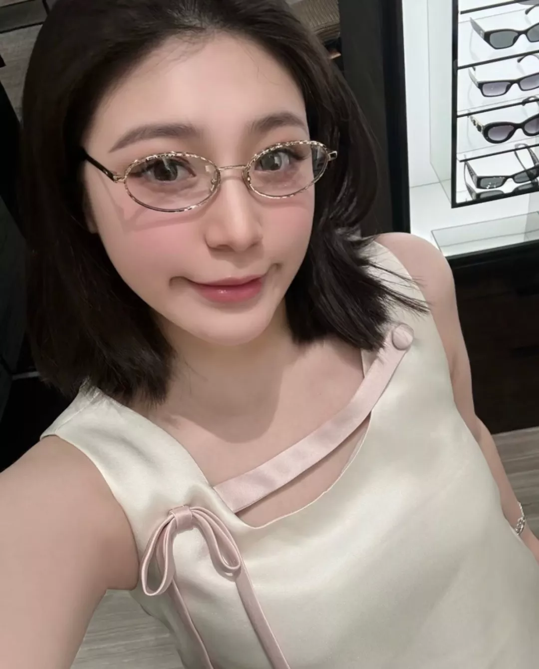 샤넬 빈티지 퀼팅 메탈 오벌 프레임 안경 상세 이미지 99