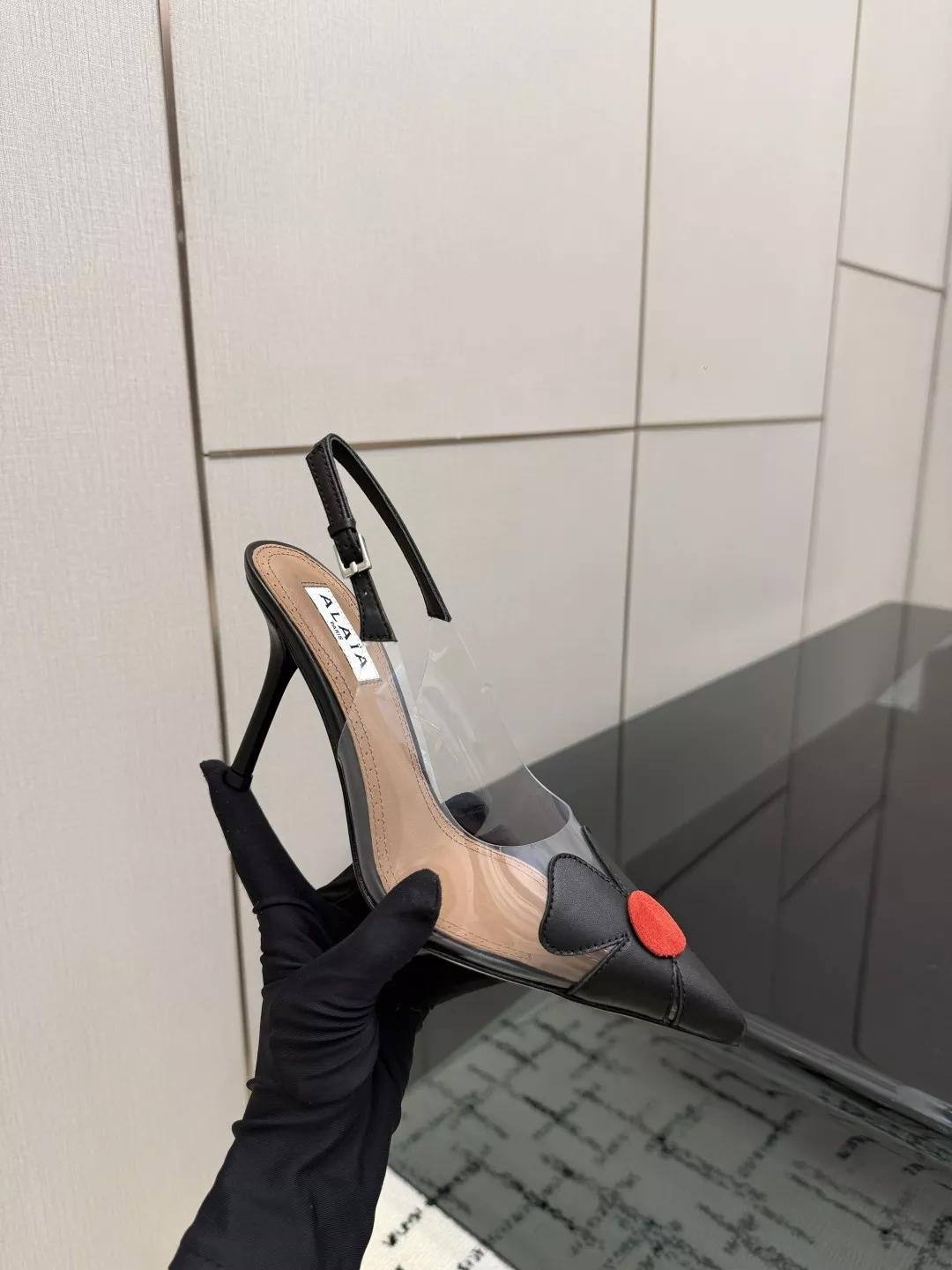 알라이아 하트 장식 PVC 키튼힐 슬링백 상세 이미지 7