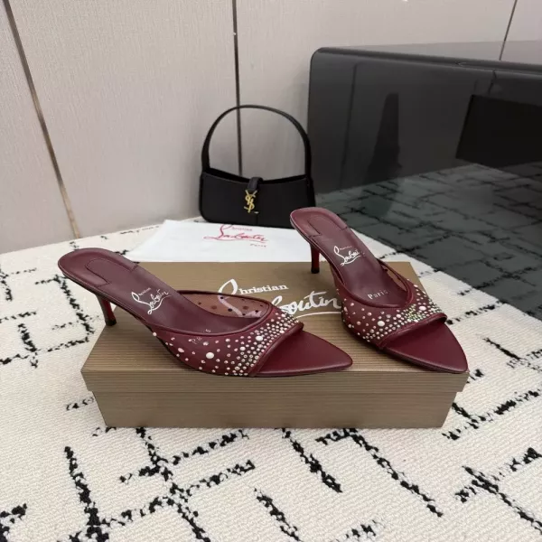 크리스찬루부탱 로즈 장식 레드솔 메탈 토오픈 뮬