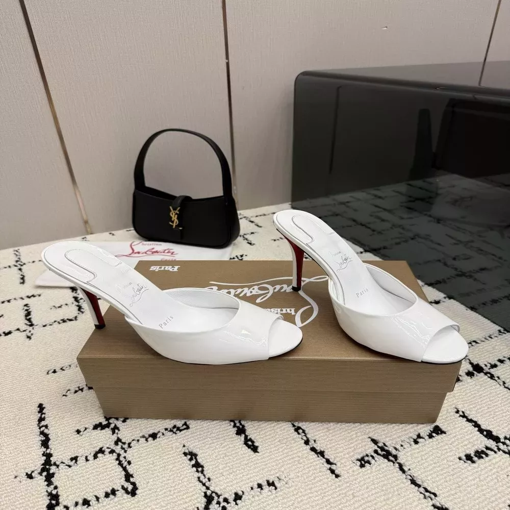 크리스찬루부탱 레드솔 페이턴트 가죽 스틸레토 토오픈 뮬
