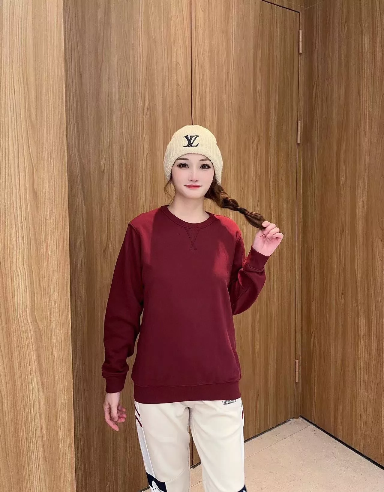 루이비통 울 니트 로고 비니 상세 이미지 4