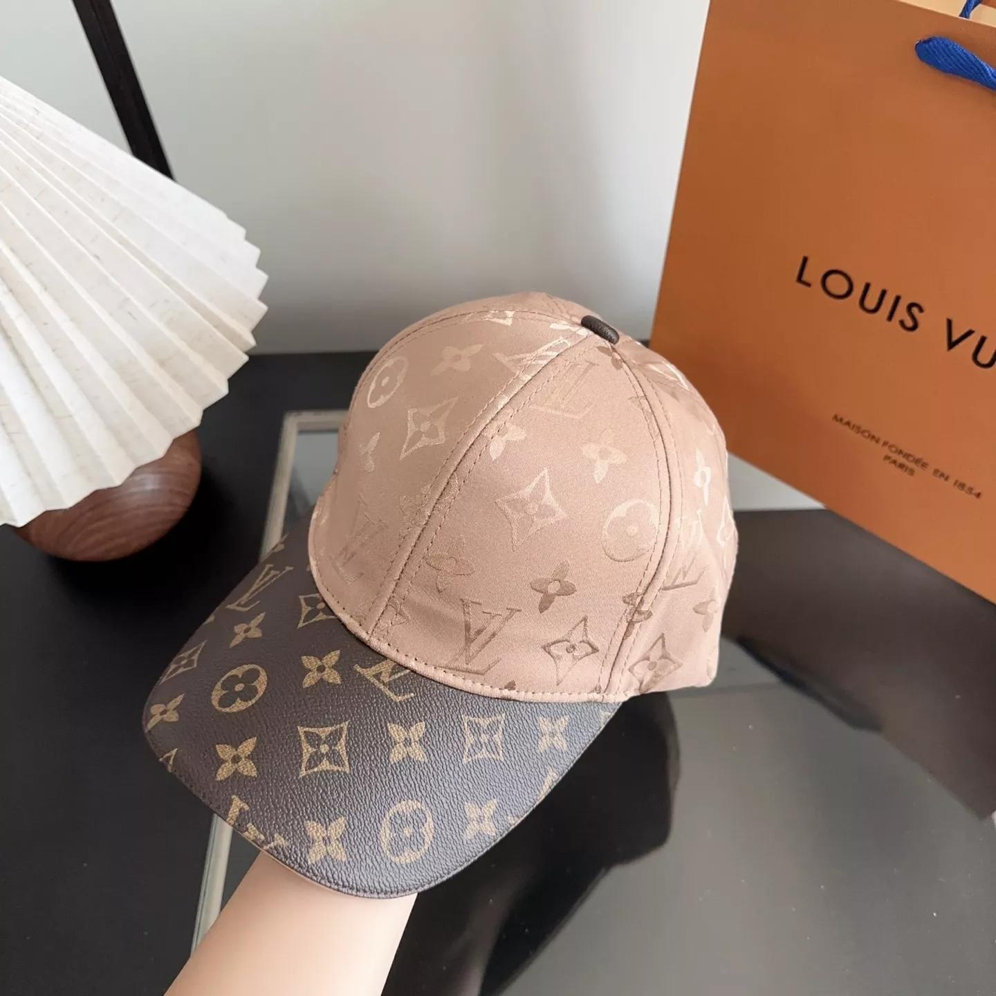 루이비통 모노그램 경량 통기성 유니섹스 볼캡 상세 이미지 2