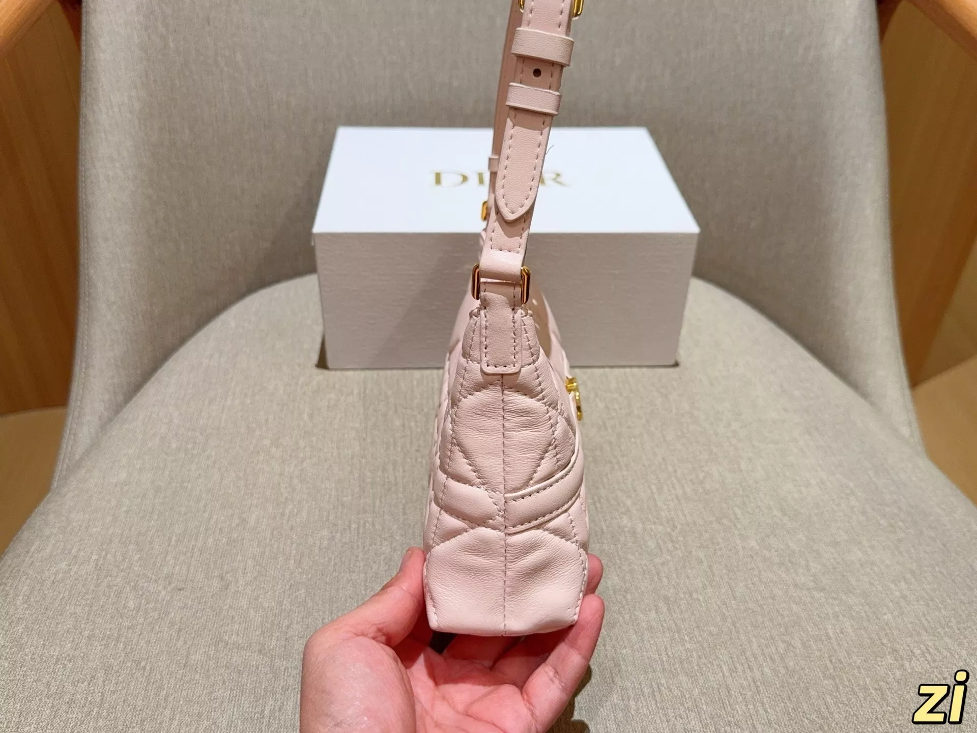 디올 오블리크 카나쥬 CD 호보 바게트백 상세 이미지 14